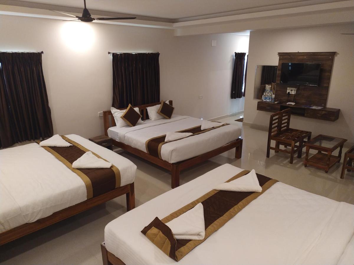Hotel Rani And Rani Residency Pondicherry Exteriör bild