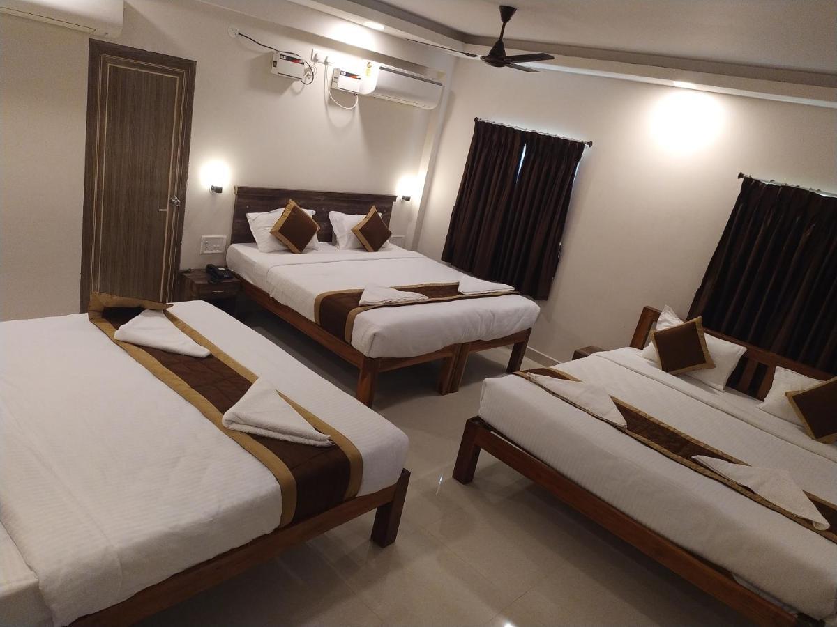 Hotel Rani And Rani Residency Pondicherry Exteriör bild
